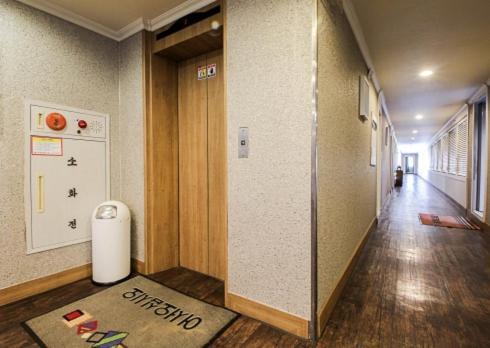 Yangji Park Hotel Changwon Exterior photo